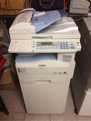 Fotocopiadora ricoh Aficio mp 201 Spf de segunda mano por 500 EUR en Madrid  en WALLAPOP