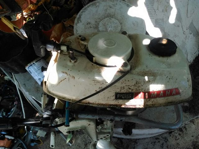 Se vende motor de barca  yamaha 65