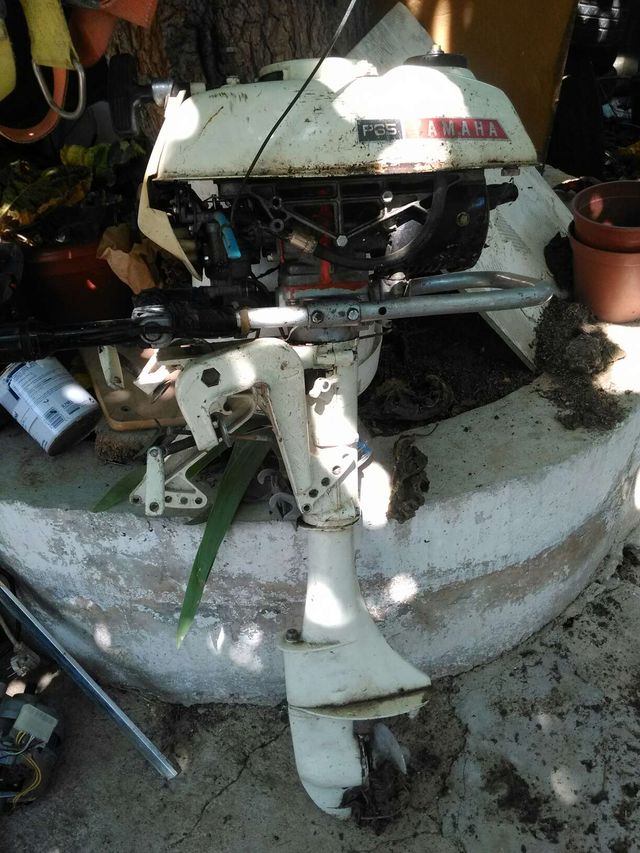 Se vende motor de barca  yamaha 65