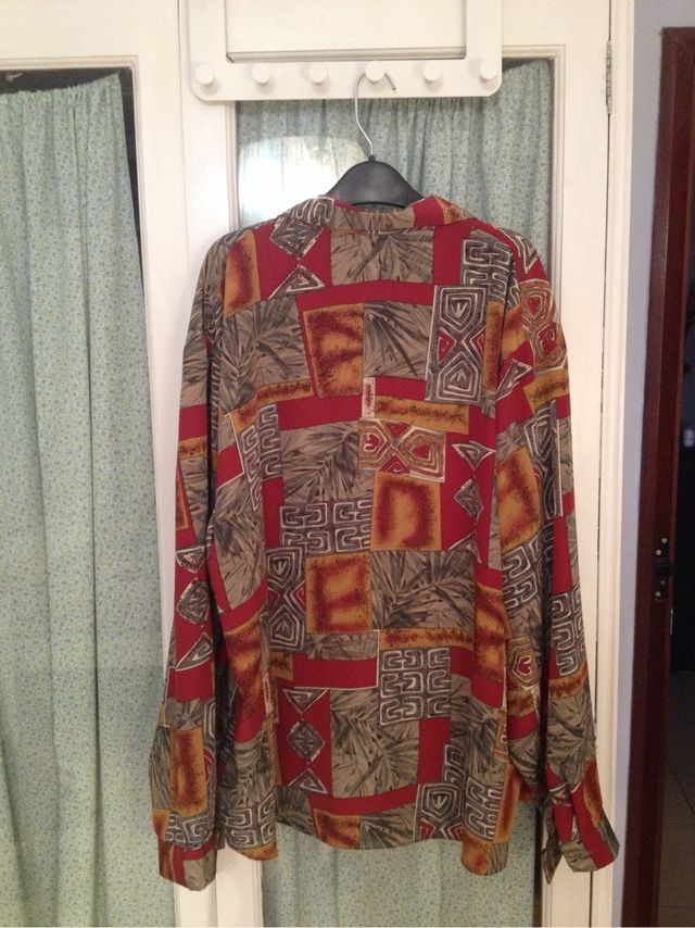 Blusa Vintage Tropical