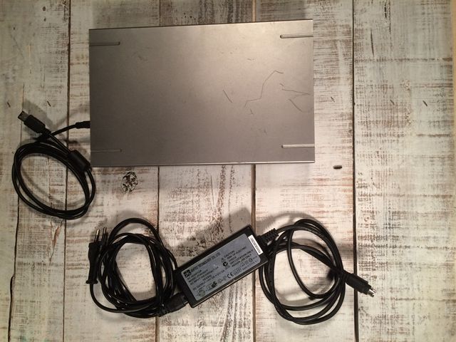 Lector Y Grabador CDs Portatil LACIE PORSCHE