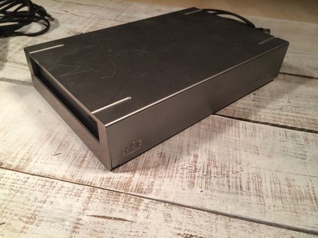 Lector Y Grabador CDs Portatil LACIE PORSCHE