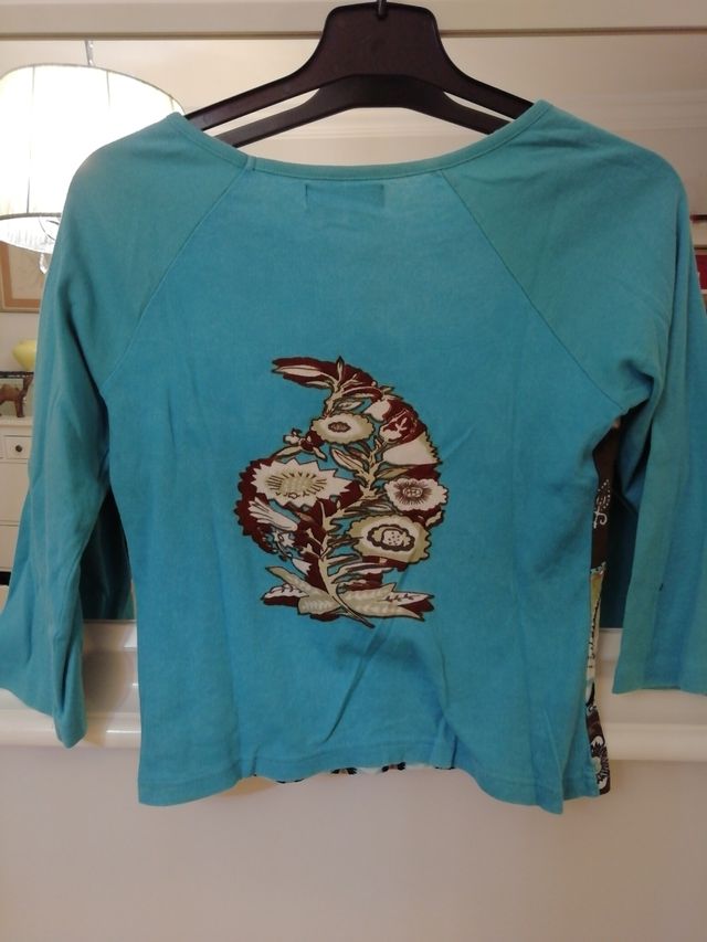 Camiseta Hippie Pedreria 00's