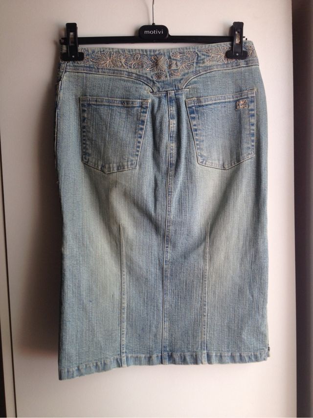 Falda vaquera años 00