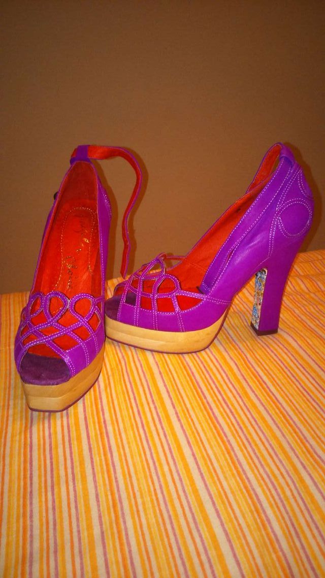 Sandalias Irregular Choice nuevas T38