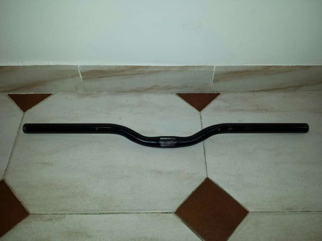 Manillar negro bici medida 61cm