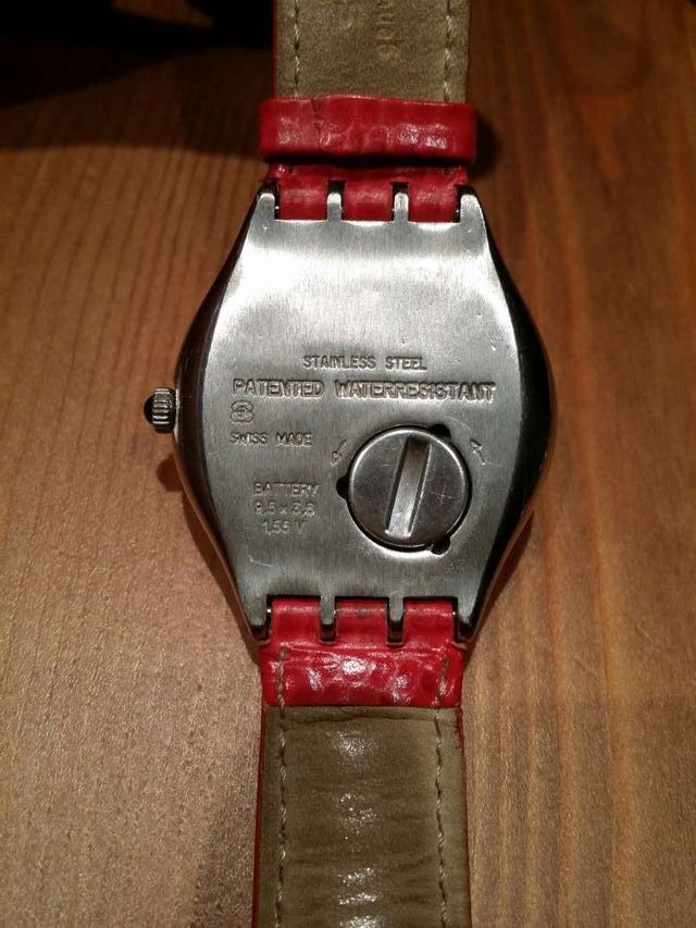 Reloj Swatch.