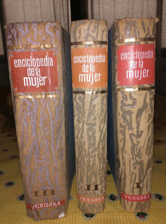 Enciclopedia de la mujer de epoca