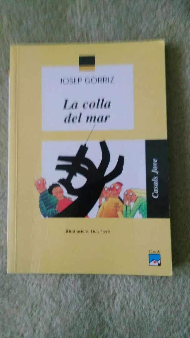 Libros varios títulos en español y catalan