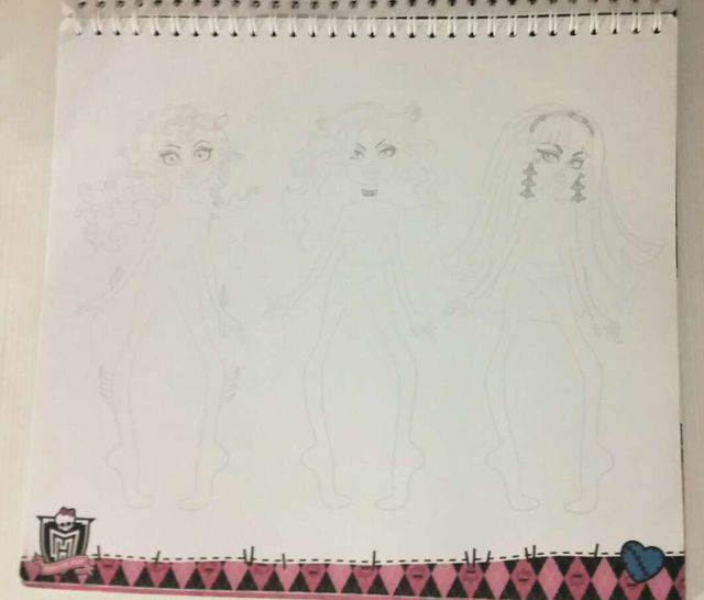 Cuaderno de diseño con adhesivos