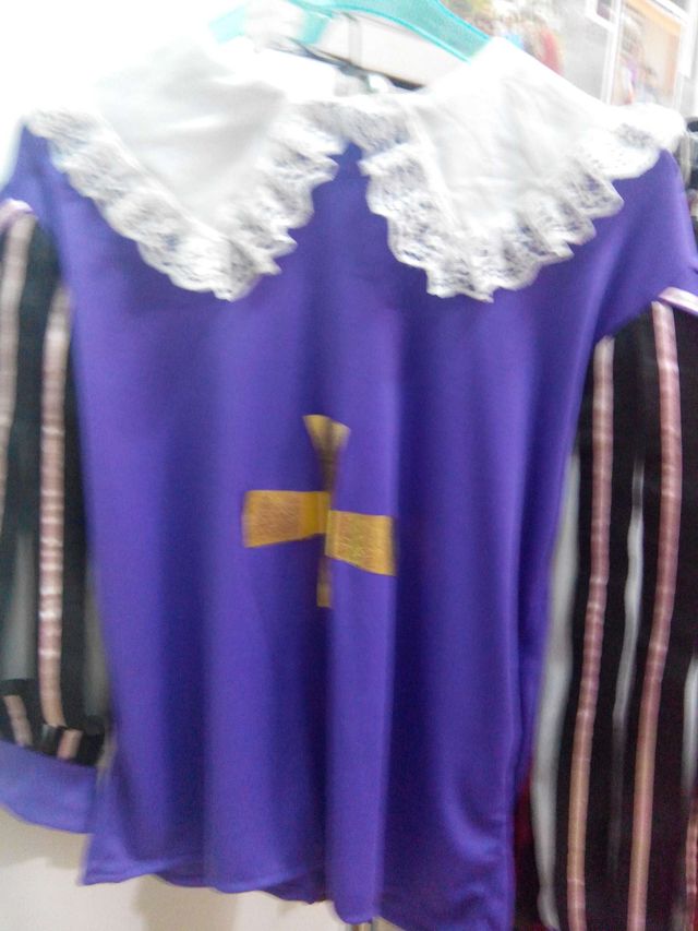 Disfraz de mosquetero. Carnaval.