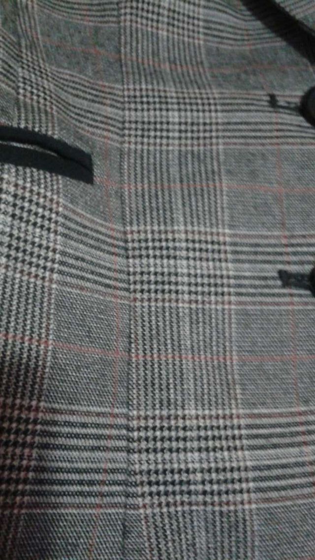 Blazer h&m peplum pata de gallo