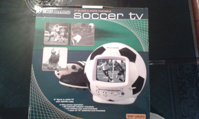 Rádio e TV. Novos em estoque. 5 €