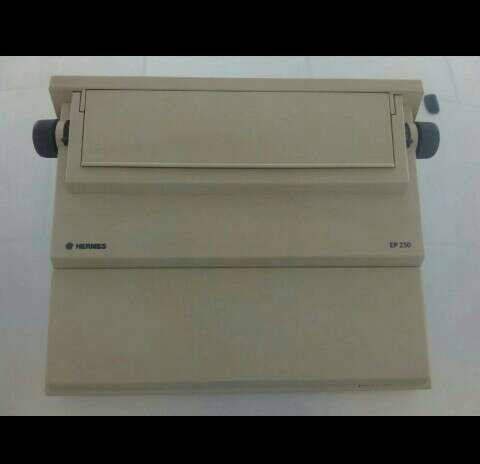 Maquina de escribir electrica vintage