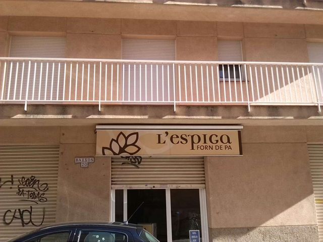 Letrero para negocio .panerola y letrero frontal