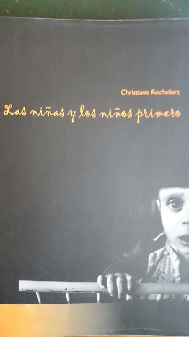 Las niñas y los niños primero. Christiane Rocherfo