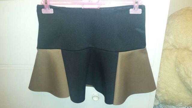 Falda neopreno Zara