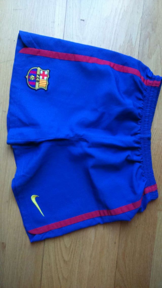PANTALON CORTO DEPORTE NIÑO/A FC BARCELONA. Nuevo!