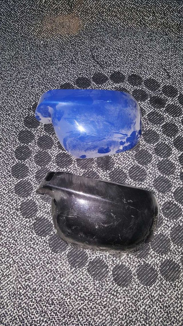 Carcasa  espejo derecho golf 4