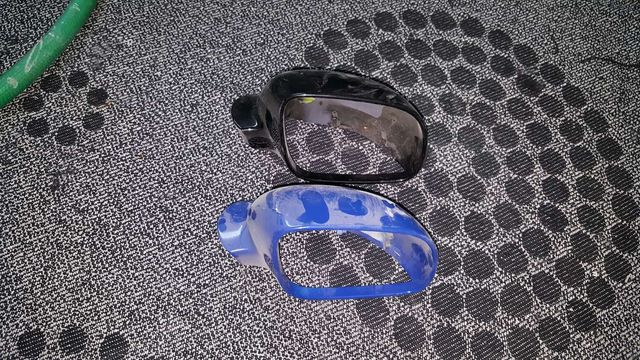 Carcasa  espejo derecho golf 4