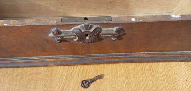 Caja del inicio siglo XIX, Estilo: Victoriano Tard