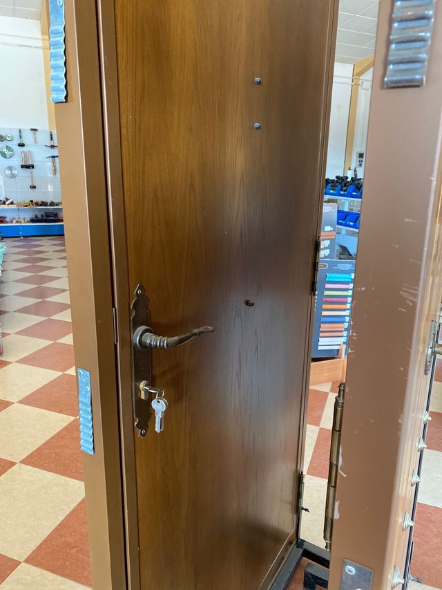 Puerta Semi Blindada