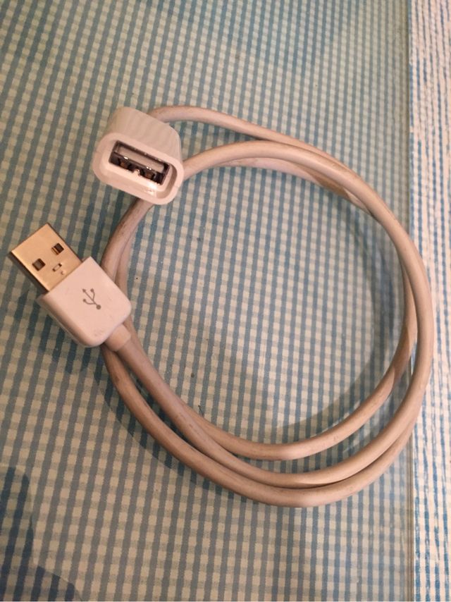 Cable Apple
