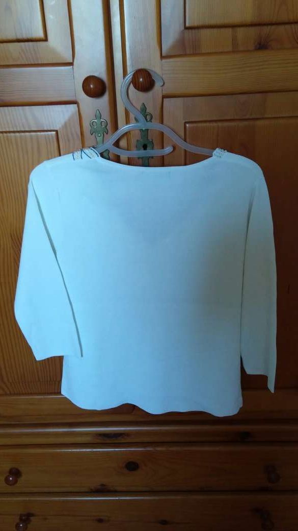Jersey blanco talla M detalle abalorios