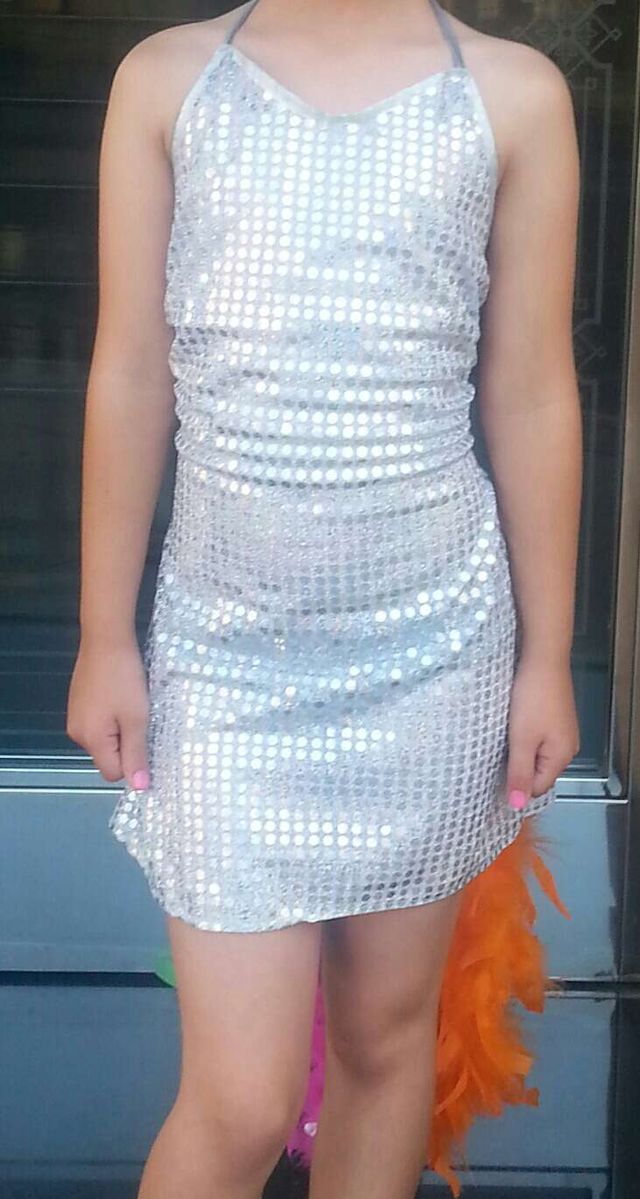 Disfraz niña 8-9 años. (Vedet)