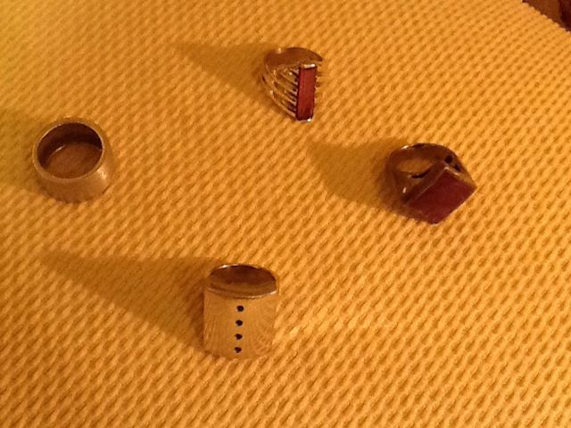 4 Anéis em Prata E Pedras Semi-Preciosas