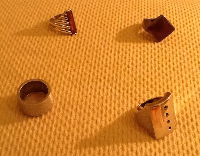 4 Anéis em Prata E Pedras Semi-Preciosas