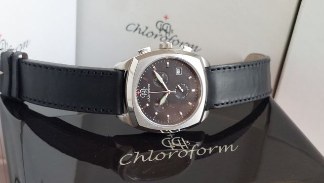 Reloj suizo Chloroform