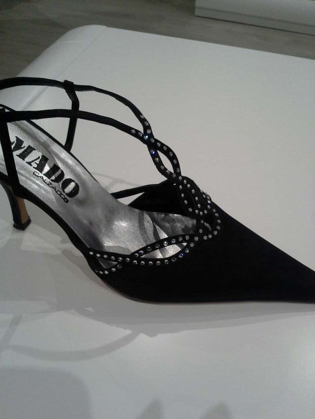 ZAPATOS NEGRO Y PLATA