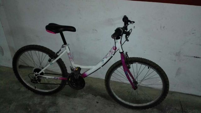 Bicicleta de niña
