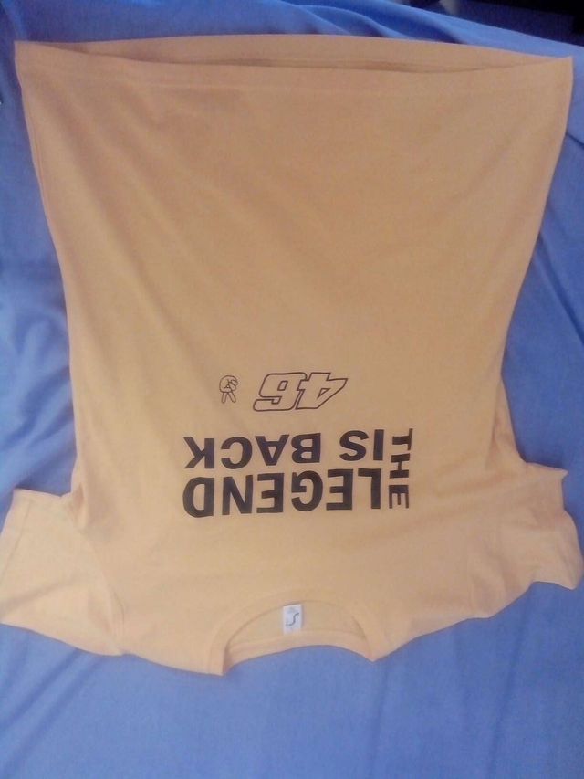camiseta rossi