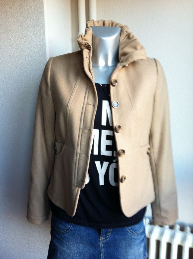 Chaqueta Camel Sfera!!!