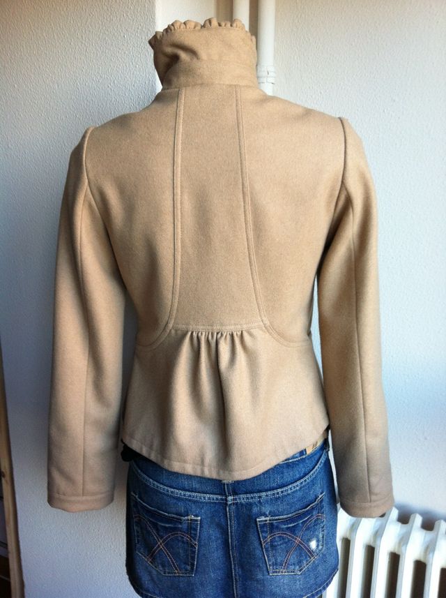 Chaqueta Camel Sfera!!!