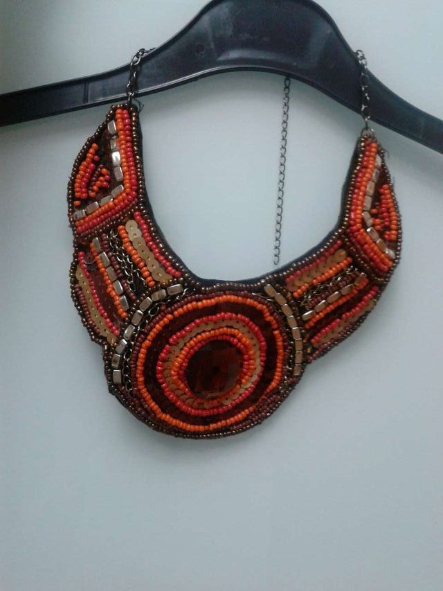 Collar babero