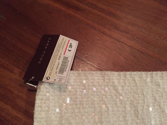 Almohadones De Zara Con Bordado De Lentejuela