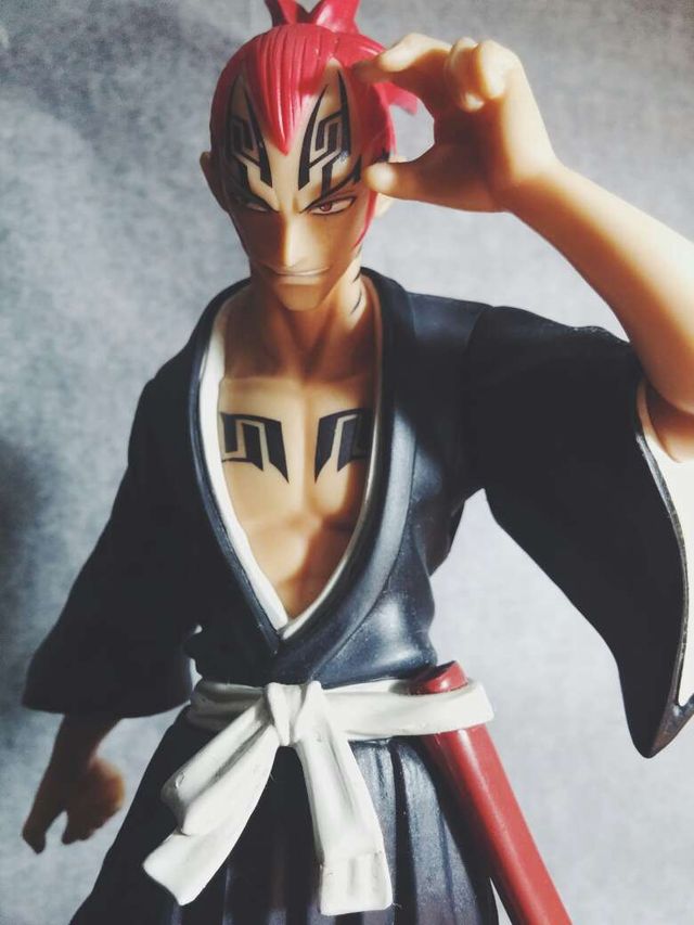 Figura de Renji (Bleach) 23cm