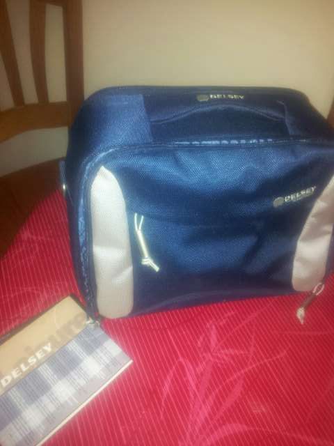 Neceser de viaje Delsey NUEVO