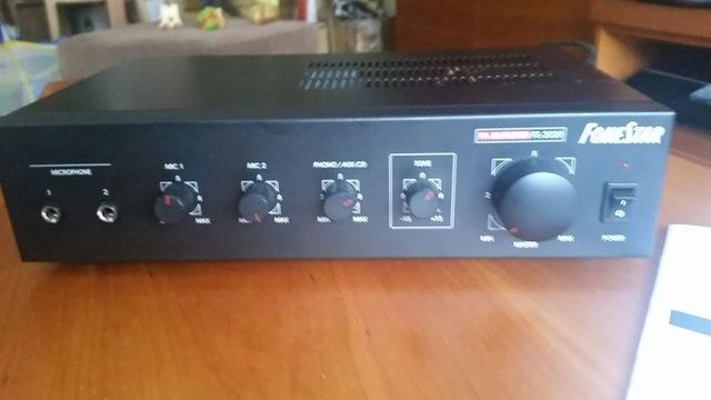 Amplificador y 3 altavoces FoneStar Hilo Musical