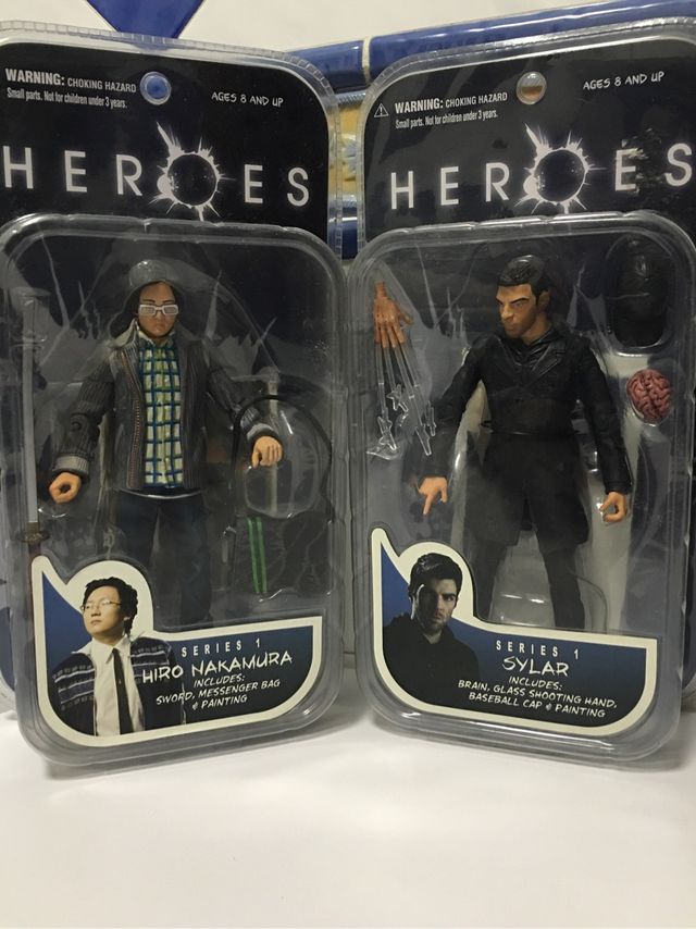 Serie, cómic y Figuras De Heroes La Serie