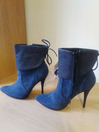 Botines MIMAO a ESTRENAR n°38 de segunda mano por 25 EUR en Granada en  WALLAPOP