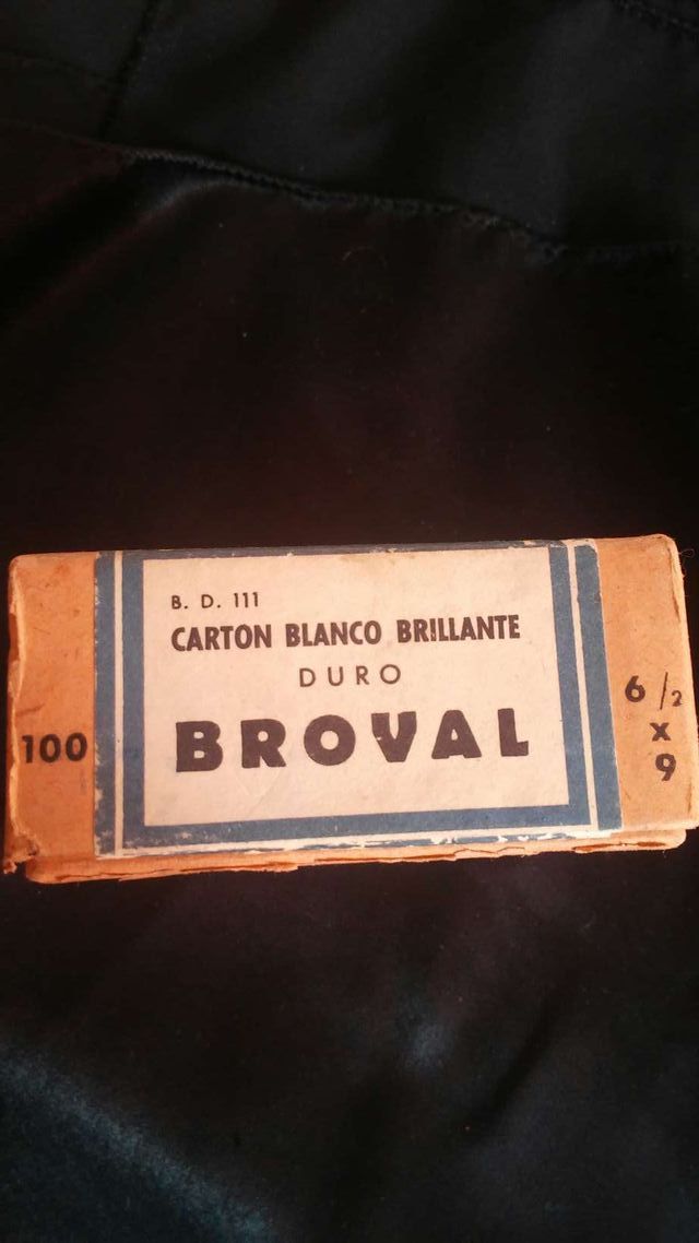 Caja de papel fotográfico