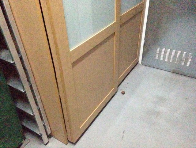 Armario 1'67 de segunda mano por 350 € en Zaragoza en WALLAPOP