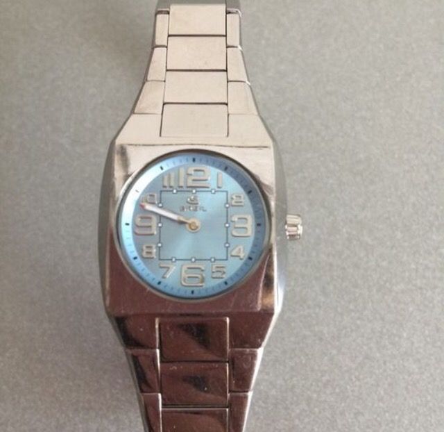 Reloj De Mujer De Esfera Azul - marca Breil