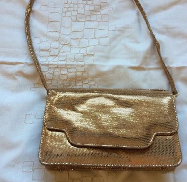 Bolso Dorado De Fiesta
