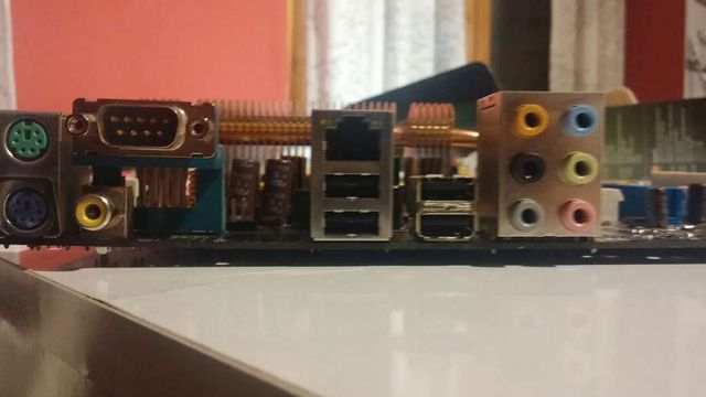 Placa base asus con averia