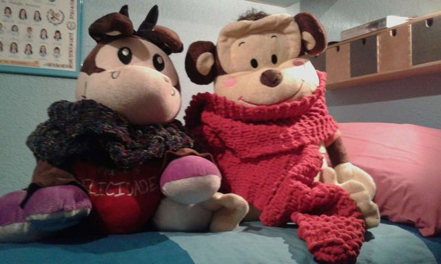 Bufandas y cuellos HECHOS A MANO